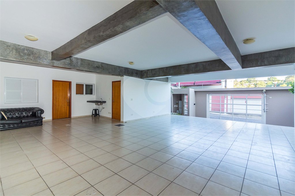 Sobrado à venda com 4 quartos, sendo 3 suítes,  em Tremembé, São Paulo, SP