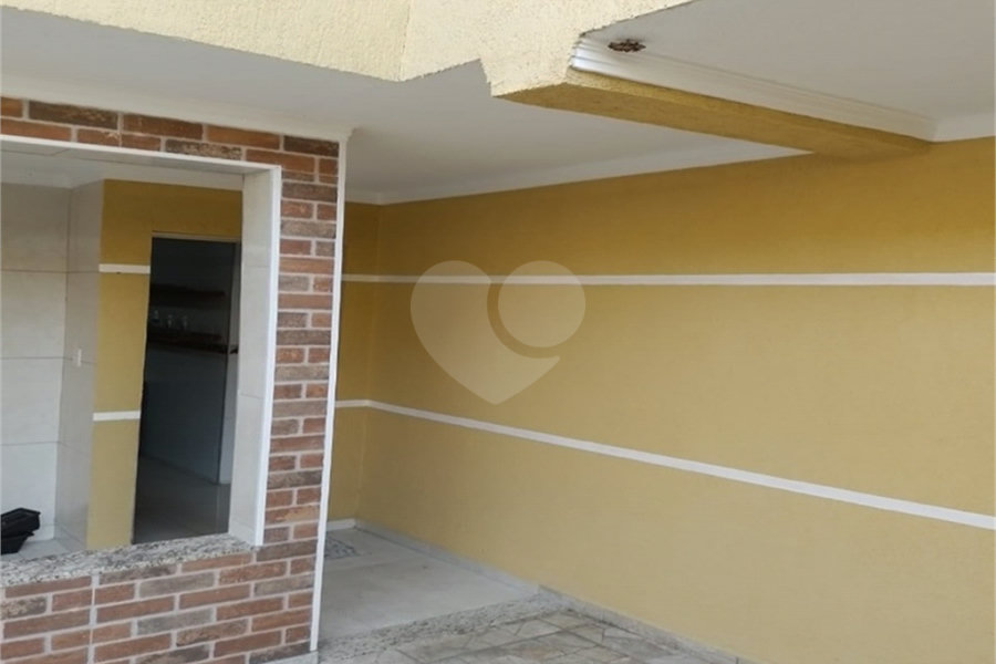 Sobrado à venda com 4 quartos no Brasilândia, São Paulo, SP