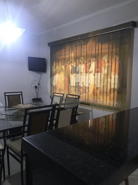 Sobrado à venda com 3 suítes no Brasilândia, São Paulo, SP