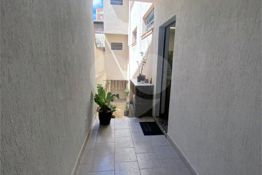 Sobrado à venda com 3 quartos, sendo 1 suíte, em Vila Guilherme, São Paulo, SP