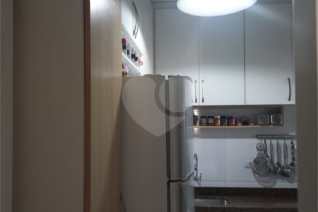 Apartamento à venda com 2 quartos em Vila Romana, São Paulo, SP