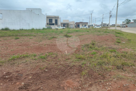 Terreno à venda no condomínio Tivolli, Itapetininga - SP