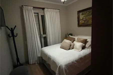 Apartamento à venda com 3 quartos, sendo 1 suíte,  em Jardim Londrina, São Paulo, SP
