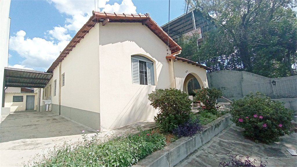 Casa à venda com 3 quartos em Vila Santana, Valinhos, SP
