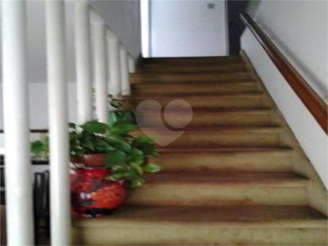 Sobrado à venda com 4 quartos em Granja Julieta, São Paulo, SP