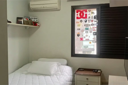 Apartamento à venda com 3 quartos, sendo 1 suíte,  em Vila Andrade, São Paulo, SP