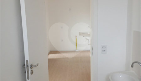 Apartamento à venda com 2 quartos em Vila Pereira Barreto, São Paulo, SP
