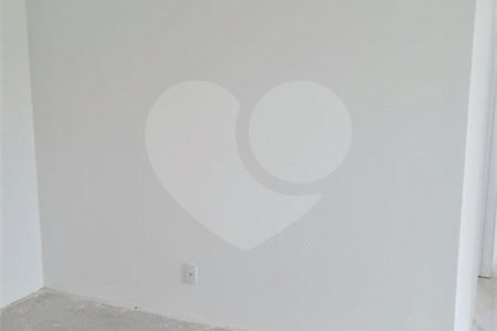 Apartamento à venda com 3 quartos, sendo 1 suíte, em Vila Galvão, Guarulhos, SP