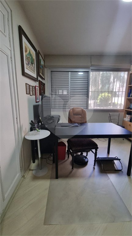 Apartamento à venda com 3 quartos, sendo 1 suíte, em Bela Vista, São Paulo, SP