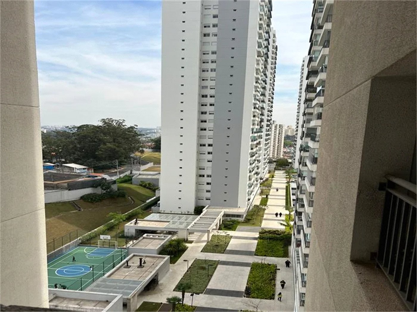 Apartamento à venda com 3 suítes em Jardim Caboré, São Paulo, SP