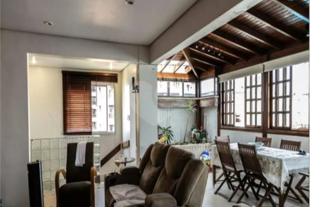 Cobertura à venda com 3 quartos, sendo 1 suíte,  em Vila Andrade, São Paulo, SP