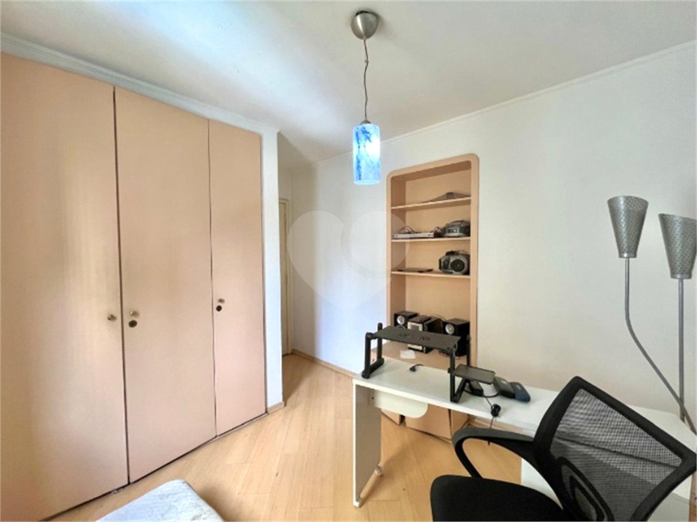 Apartamento à venda com 2 quartos em Moema, São Paulo, SP