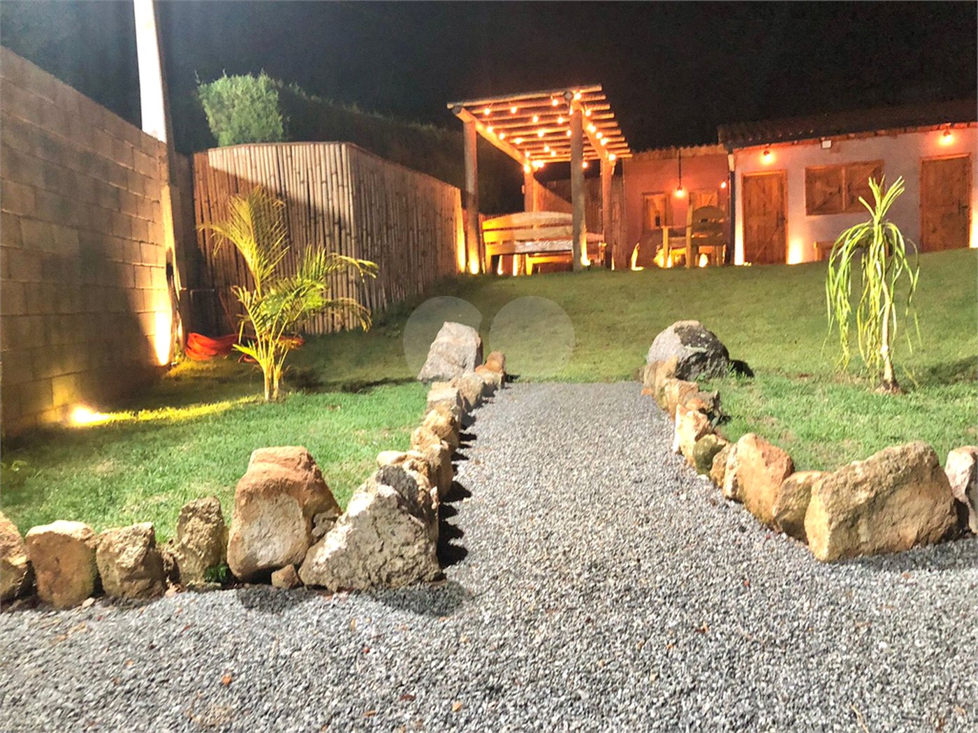 Sítio à venda com 3 suítes em Vila Darcy Penteado (mailasqui), São Roque, SP