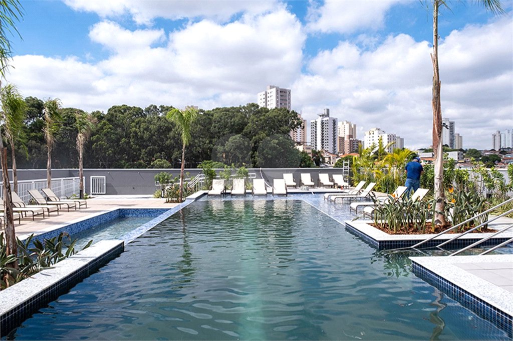 Apartamento à venda com 3 quartos, sendo 1 suíte, em Vila Dom Pedro I, São Paulo, SP