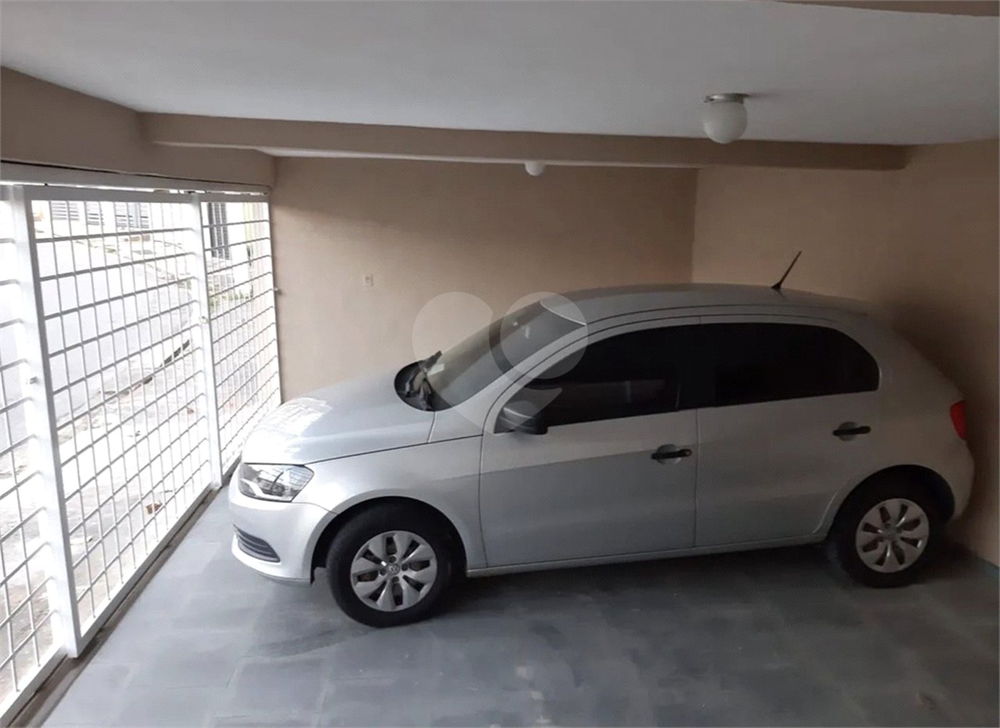 Sobrado à venda com 2 quartos em Km 18, Osasco, SP