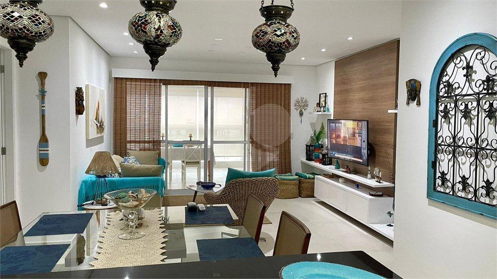 Apartamento à venda com 3 quartos, sendo 1 suíte,  em Jardim Belmar, Guarujá, SP
