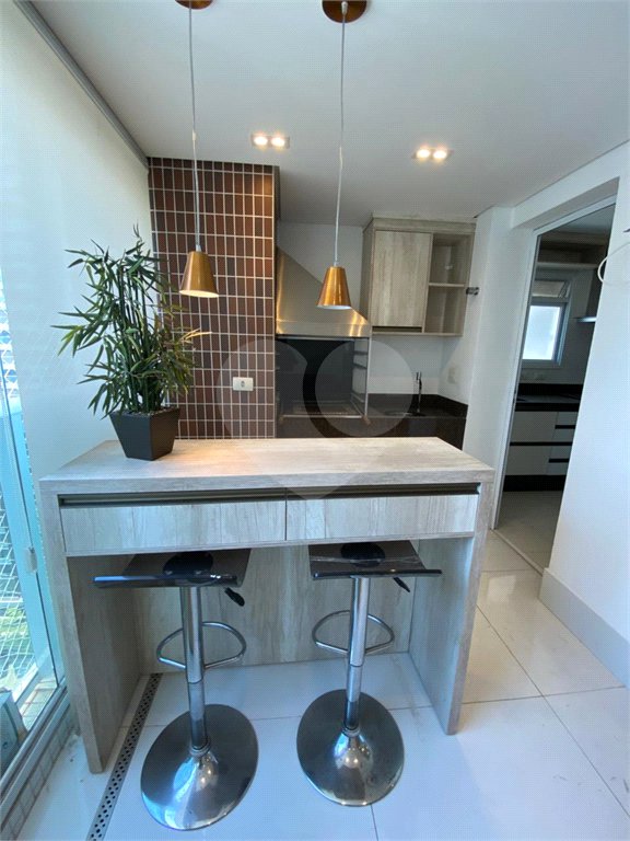 Apartamento à venda com 3 quartos, sendo 1 suíte, em Vila Regente Feijó, São Paulo, SP