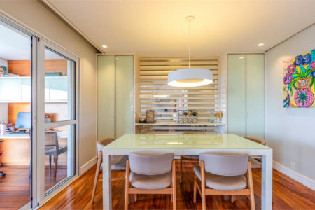 Apartamento à venda com 4 quartos, sendo 3 suítes,  em Real Parque, São Paulo, SP