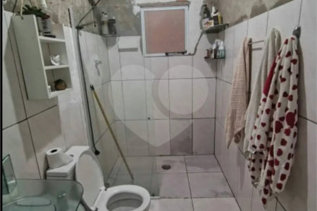 Casa à venda com 2 quartos no condomínio Antilhas, Cotia - SP