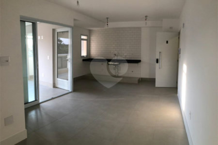 Apartamento à venda com 2 quartos em Vila Azevedo, São Paulo, SP