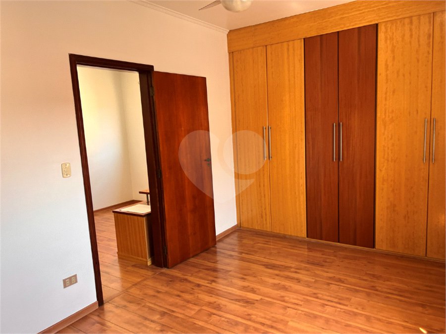 Sobrado à venda com 3 quartos, sendo 1 suíte, em City Recanto Anastácio, São Paulo, SP