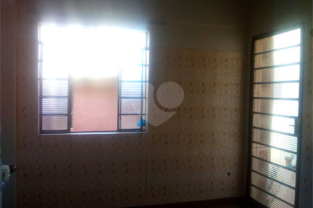 Casa à venda com 3 quartos, sendo 1 suíte,  em Vila Natal, Mogi das Cruzes, SP