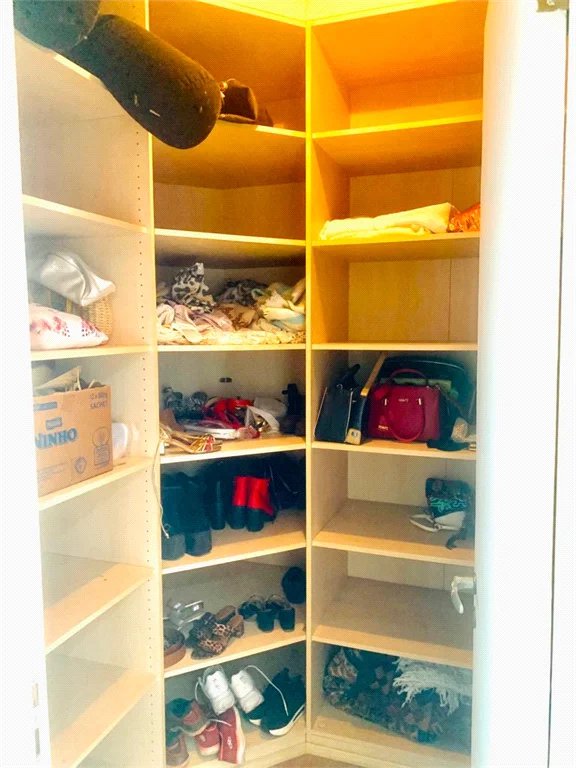 Apartamento à venda ou para alugar com 3 quartos, sendo 2 suítes,  em Vila Suzana, São Paulo, SP
