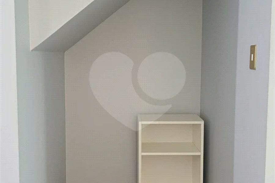 Sobrado à venda com 3 quartos, sendo 1 suíte, em Tremembé, São Paulo, SP