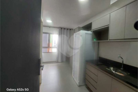 Apartamento para alugar com 1 quarto em Santo Amaro, São Paulo, SP