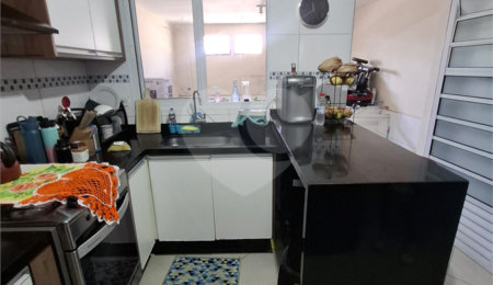 Sobrado à venda com 2 quartos em Interlagos, São Paulo, SP