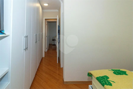 Apartamento à venda com 3 quartos, sendo 1 suíte, em Jardim Marajoara, São Paulo, SP