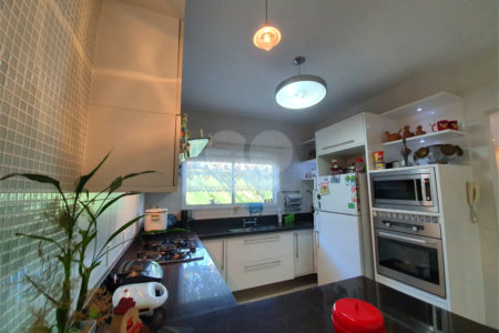 Casa à venda com 3 suítes no condomínio Sunríse, São Paulo - SP