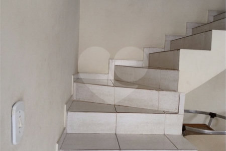 Sobrado à venda com 6 quartos, sendo 2 suítes, em Balneário Stella Maris, Peruíbe, SP
