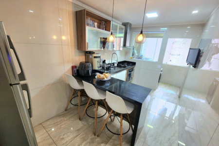 Apartamento com 2 dormitórios à venda, 92 m² por R$ 650.000,00 - Boa Vista - São Vicente/SP