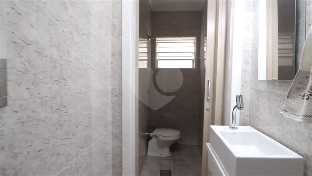 Sobrado à venda com 4 quartos em Vila Guilherme, São Paulo, SP