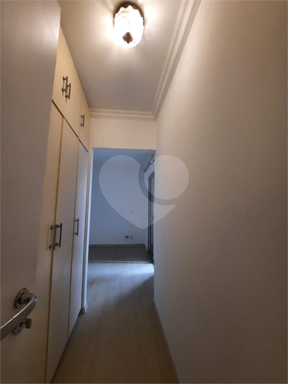 Apartamento à venda com 3 quartos, sendo 1 suíte, em Vila Andrade, São Paulo, SP