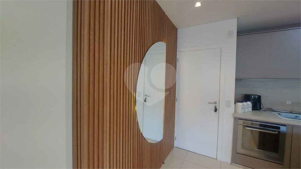 Apartamento à venda ou para alugar com 2 suítes em Itacorubi, Florianópolis, SC