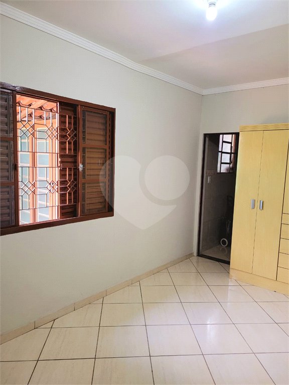 Casa à venda com 4 suítes em Jardim Bandeiras, Jundiaí, SP
