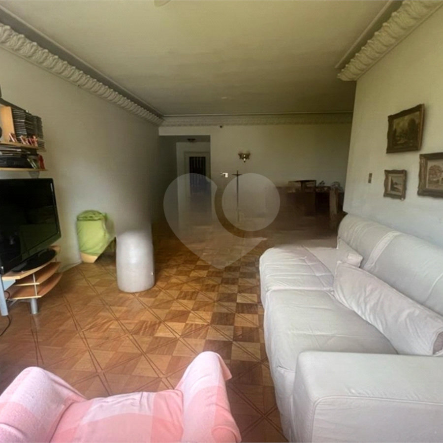 Apartamento à venda com 3 quartos, sendo 1 suíte, em Tijuca, Rio de Janeiro, RJ