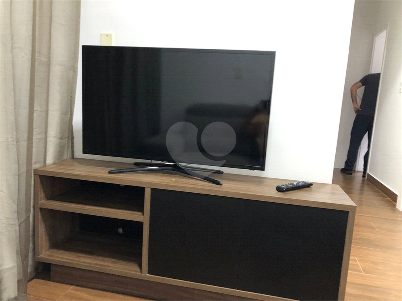 Apartamento para alugar com 2 quartos, sendo 1 suíte, em Parque Bela Vista, Votorantim, SP