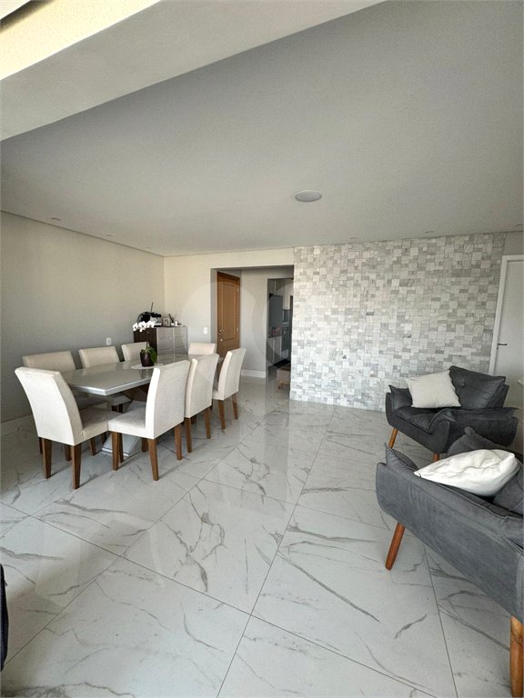 Apartamento à venda com 3 quartos, sendo 1 suíte, no Centro, São Bernardo do Campo, SP