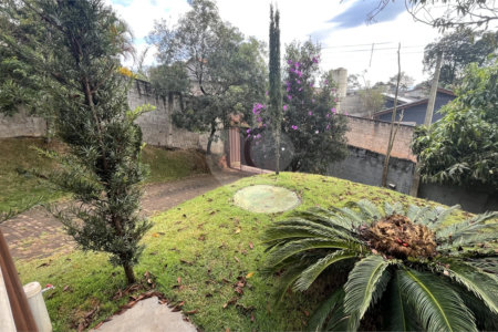 Casa Térrea para alugar com 3 quartos, sendo 1 suíte, em Jardim Estância Brasil, Atibaia, SP
