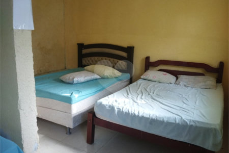 Chácara à venda com 6 quartos, sendo 1 suíte,  no Centro, Biritiba-mirim, SP