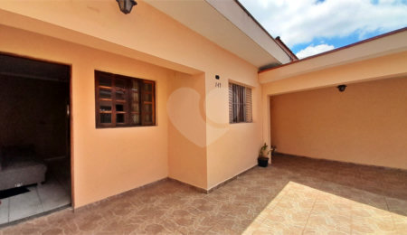 Casa Térrea à venda com 3 quartos em Vila Gustavo, São Paulo, SP