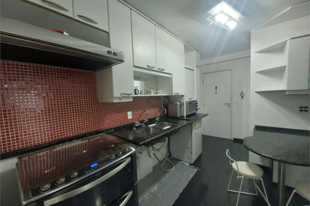 Apartamento à venda com 3 quartos, sendo 2 suítes,  em Cidade São Francisco, São Paulo, SP