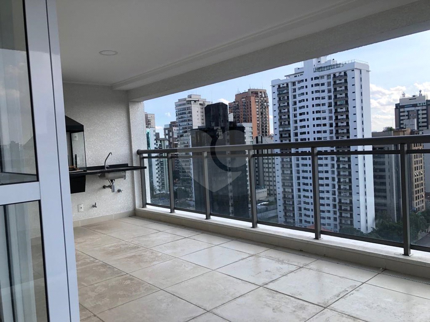Apartamento à venda com 3 quartos, sendo 2 suítes, em Vila Clementino, São Paulo, SP