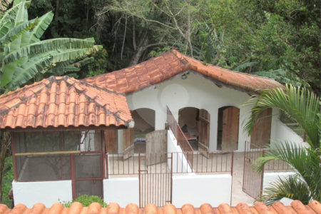 Sítio à venda com 4 suítes no Centro, Salesópolis, SP