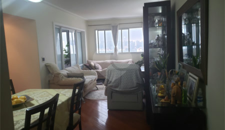 Apartamento à venda com 3 quartos, sendo 1 suíte, em Alto da Boa Vista, São Paulo, SP