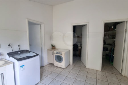 Casa à venda com 3 quartos, sendo 1 suíte,  no condomínio Vivendas do Lago, Sorocaba - SP