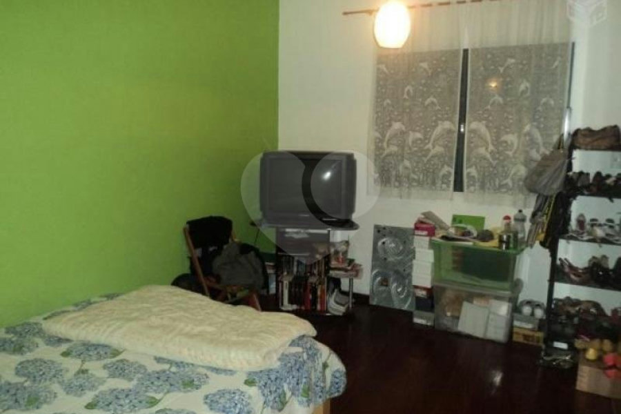 Sobrado à venda com 3 quartos no Brasilândia, São Paulo, SP